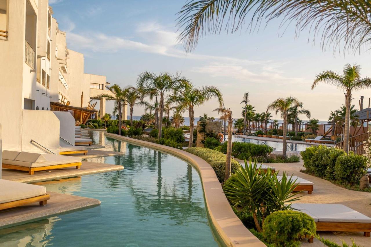 Zahara Beach & Spa By Qhotels - Adults Recommended Захара-де-лос-Атунес Экстерьер фото The hotel's pool