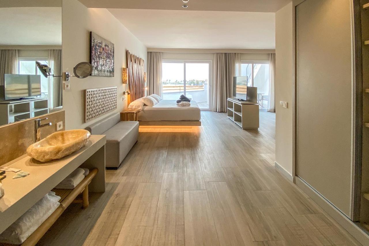 Zahara Beach & Spa By Qhotels - Adults Recommended Захара-де-лос-Атунес Экстерьер фото Deluxe room