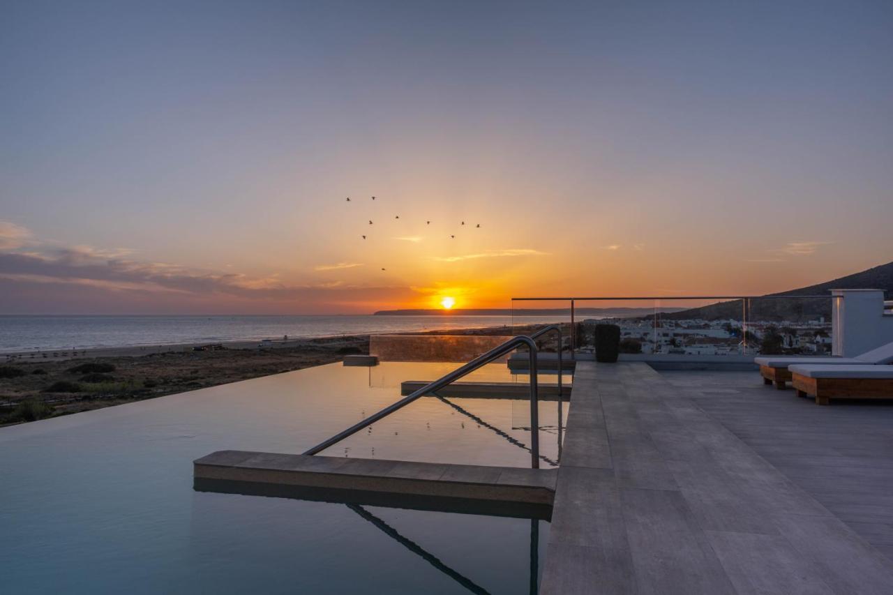 Zahara Beach & Spa By Qhotels - Adults Recommended Захара-де-лос-Атунес Экстерьер фото Sunset at the Dead Sea